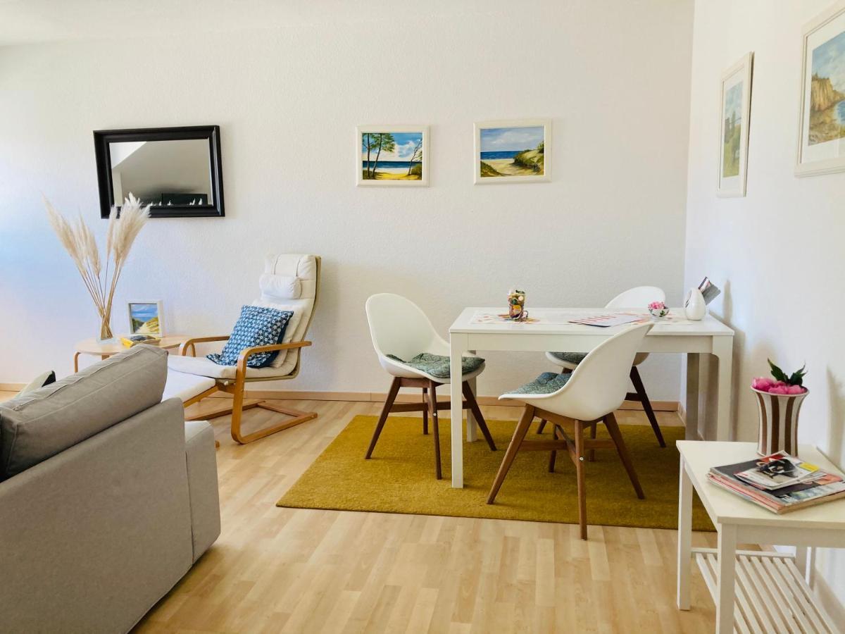 FEWO VI Villa Nicole Hafenstraße 37 Zingst Esterno foto