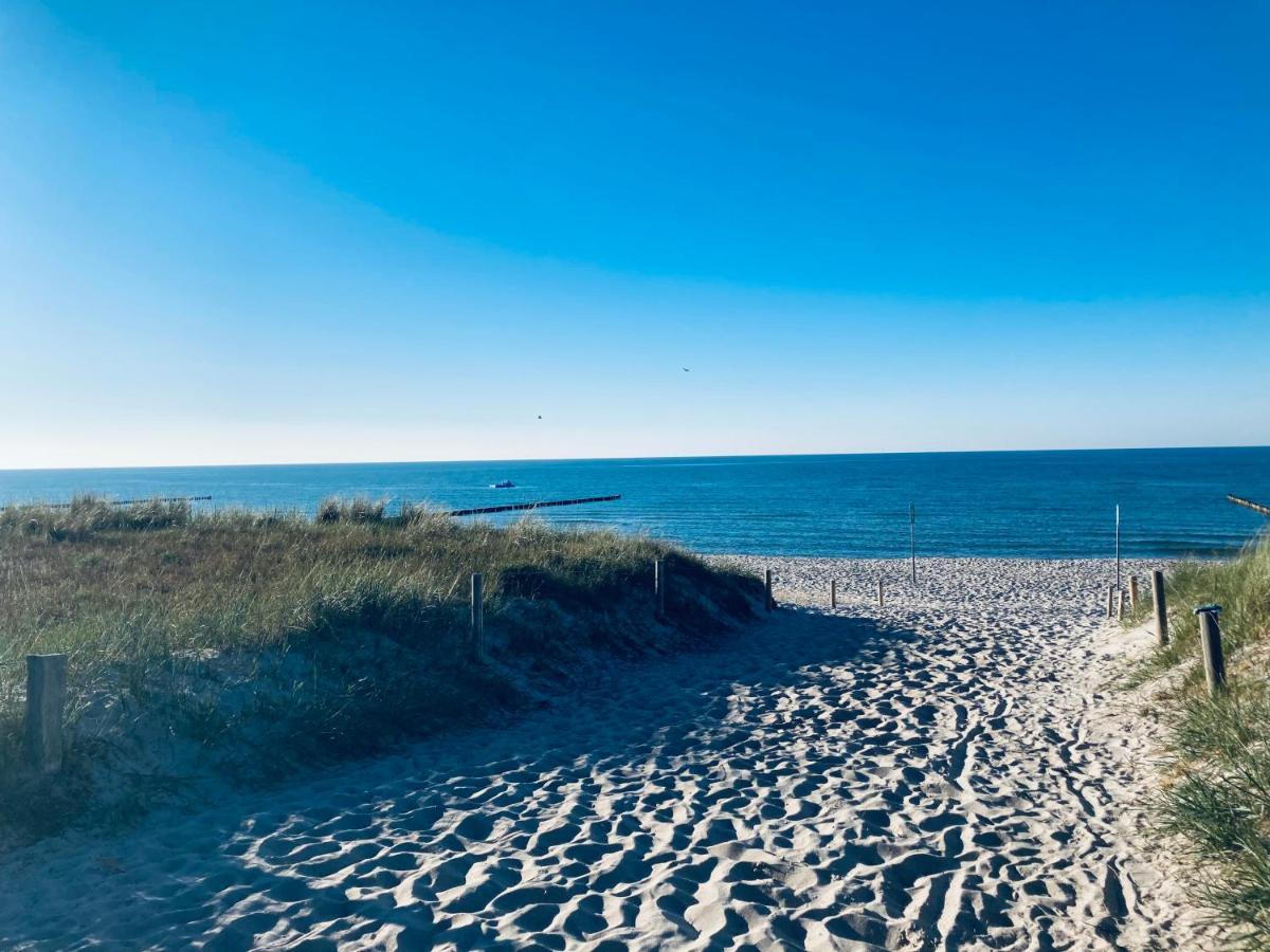 FEWO VI Villa Nicole Hafenstraße 37 Zingst Esterno foto
